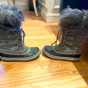 Women’s Joan of arctic sorel boots